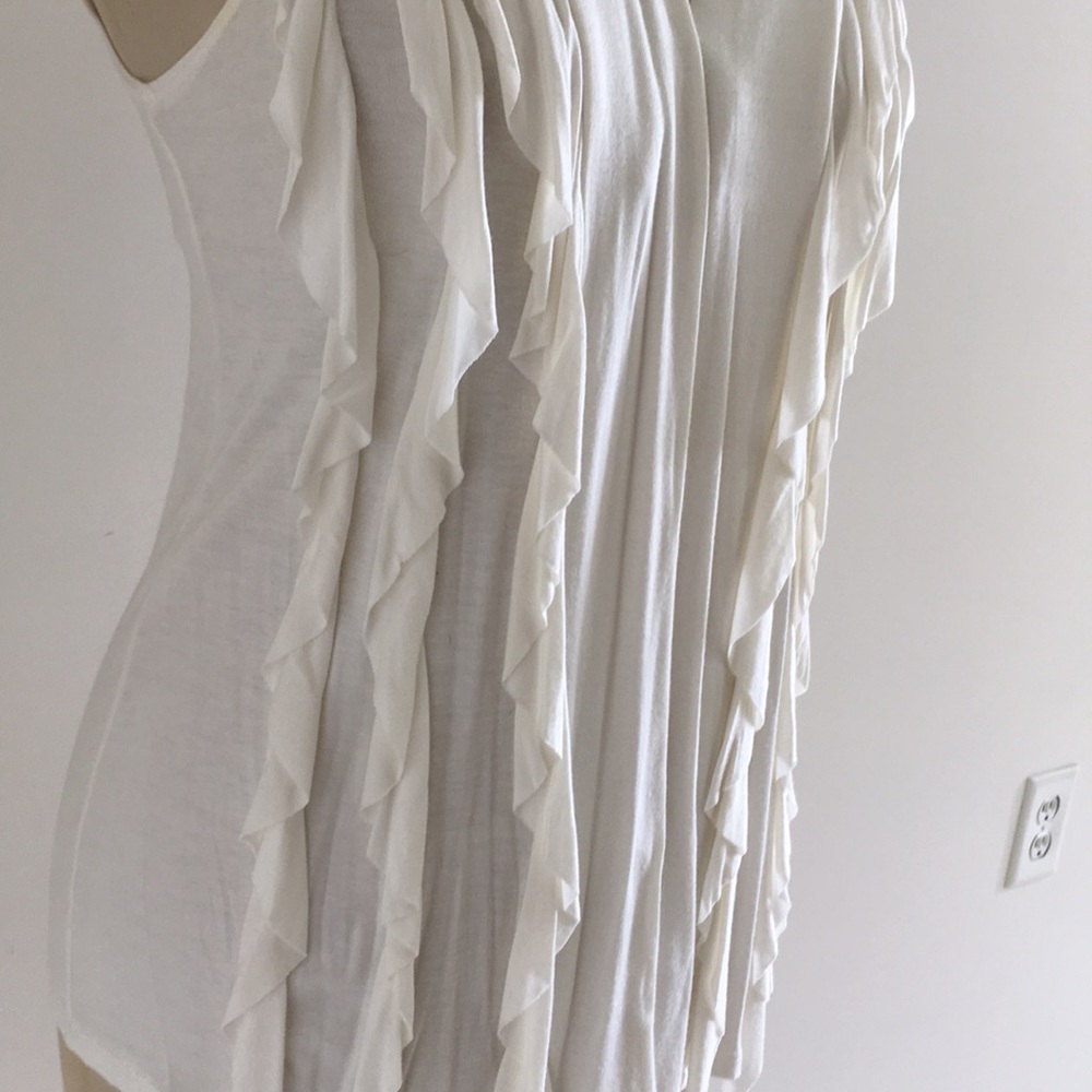 Ivory Ruffle Vest - Picture 3 of 8